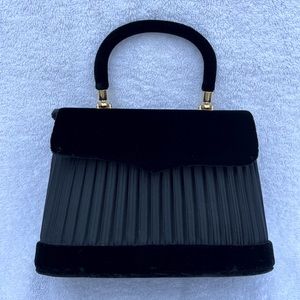 La Regale Black Mini bag